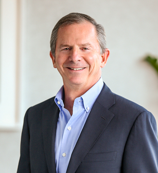 Portrait photo of Steve McLean