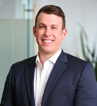 Portrait photo of Victor Shaffer