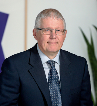 A bio image of Richard Eglen